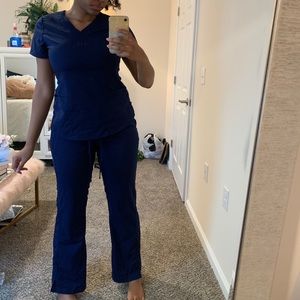 Healing Hands scrubs size M